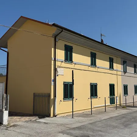 Raffaello's House - Aeroporto Falconara - Ancona דירה